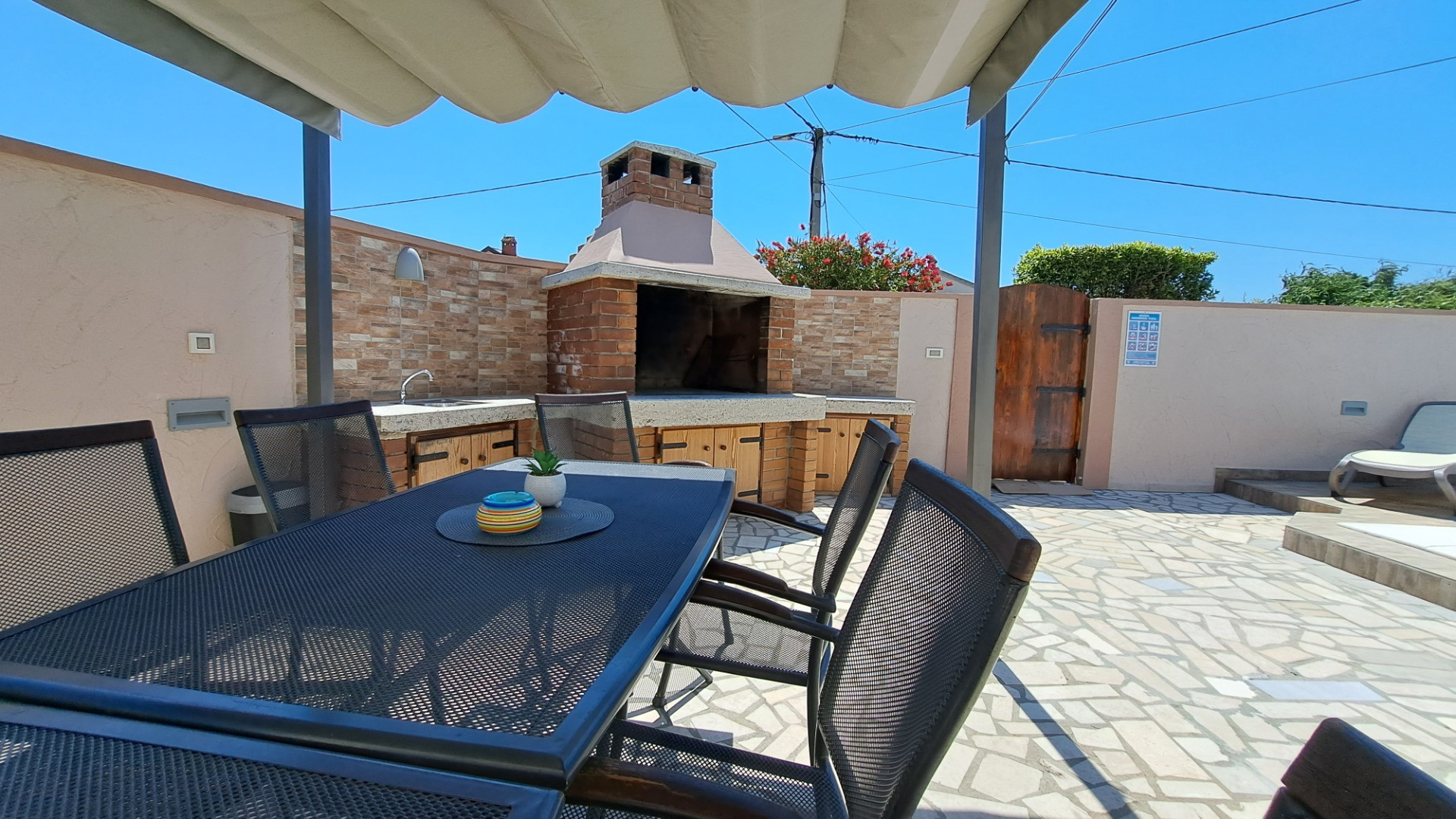 Villa Dvori - Nature, tradition, and top-quality olive oil, Villa Dvori Valtura